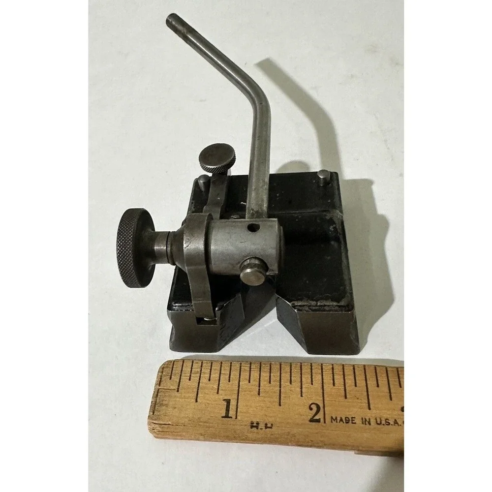 Surface Gauge Athol, Mass. Machinists Tool Makers‎